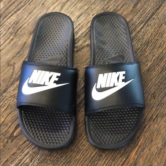 nike sliders size 13